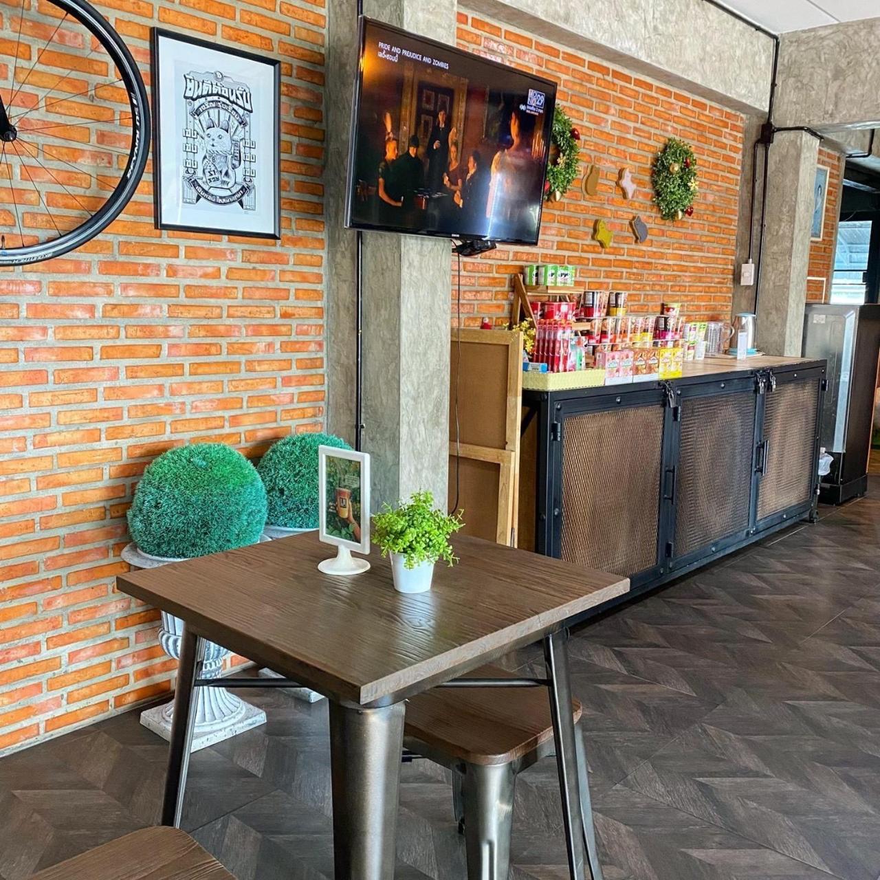 Jb Place Nakhon Pathom Luaran gambar